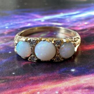 Edwardian Opal and Diamond Ring - 18ct Gold