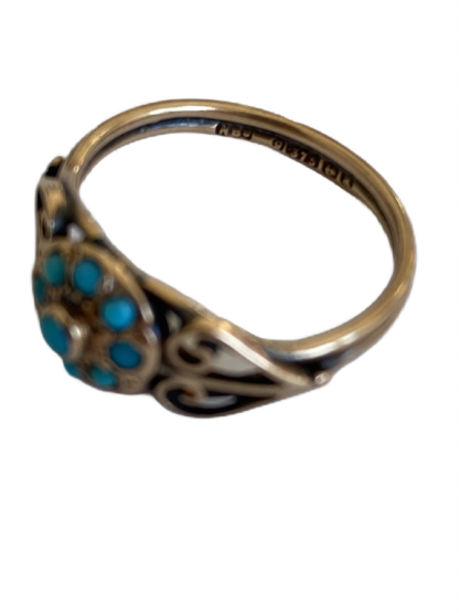 Victorian Turquoise Flower Ring with Love Heart Shoulders 9ct Gold