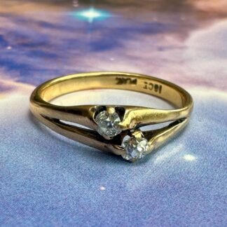 Antique Toi et Moi Ring with Old Cut Diamonds 18ct Gold