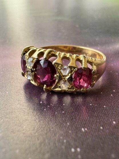 Antique Ruby and Diamond Ring - 18ct Gold