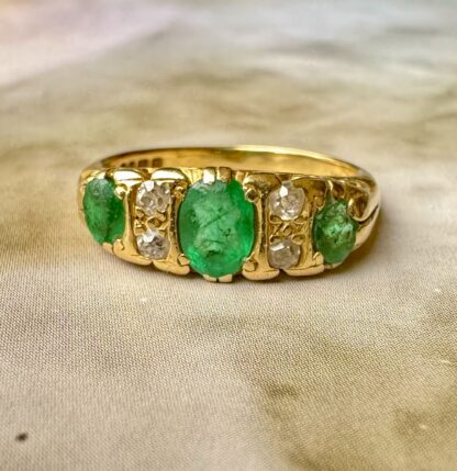 Edwardian Emerald and Old Cut Diamond Ring - 18ct Gold