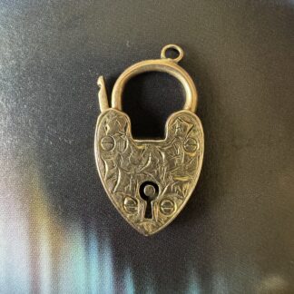 Antique Late Victorian Heart Padlock Engraved Ivy Motif