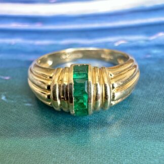 Vintage Emerald Ring - 18ct Gold