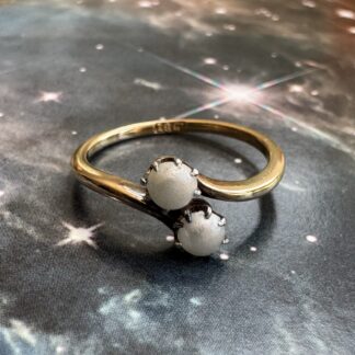 Vintage Pearl Crossover Ring 18ct Gold